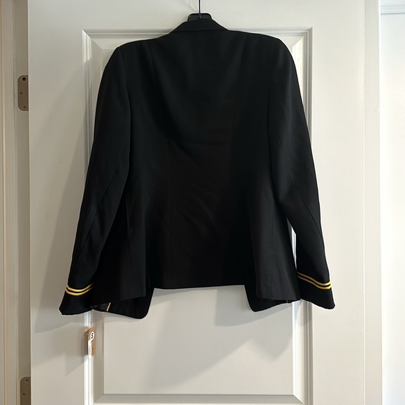 Gorgeous Vintage Blazer! - Picture 2 of 6